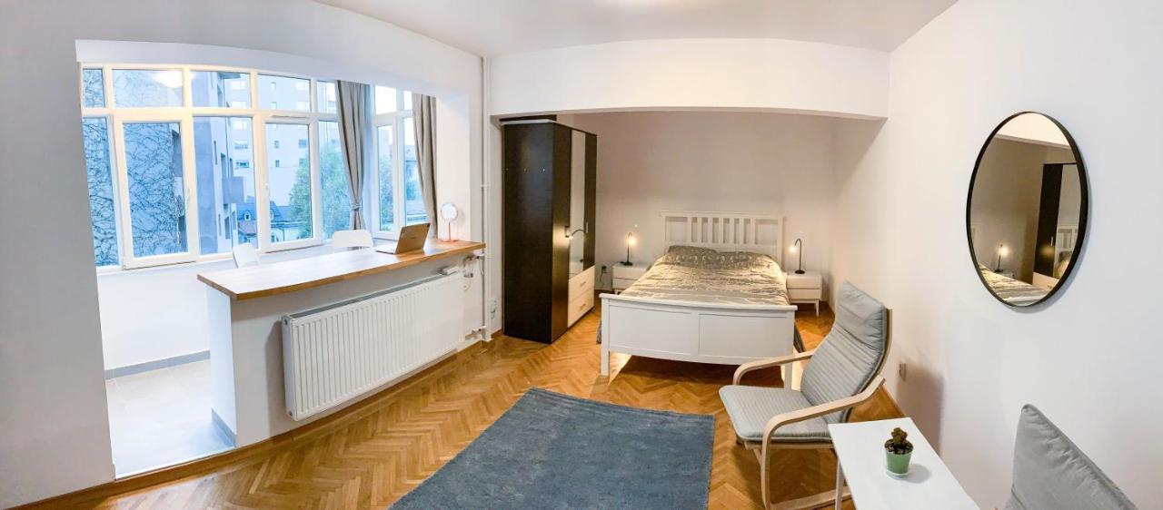 Luterana Studio Apartment Bucharest Luaran gambar